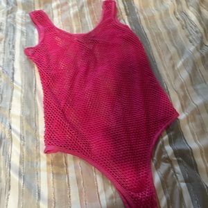 Fishnet pink snap top